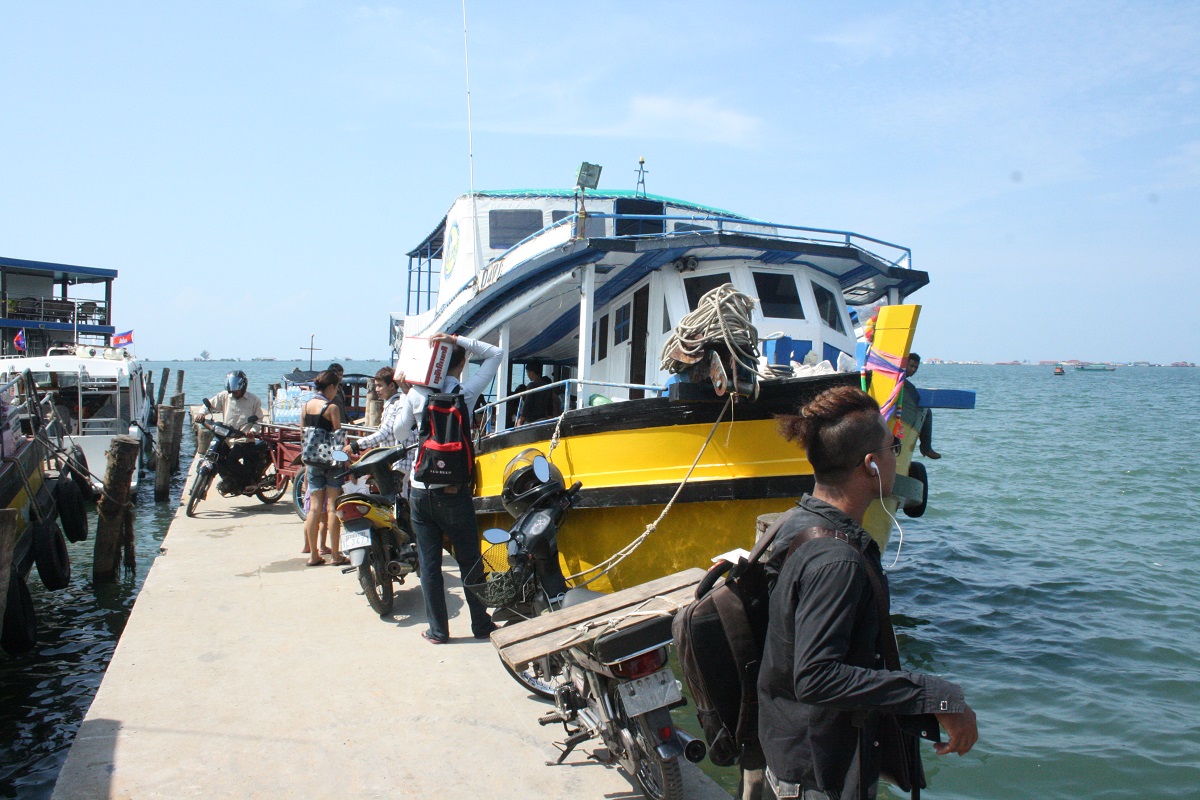 God Snoep wijs Per boot reizen in Cambodja | Mijncambodja.nl