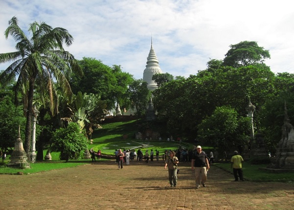 Top 10 bezienswaardigheden Phnom Penh: Wat Phnom