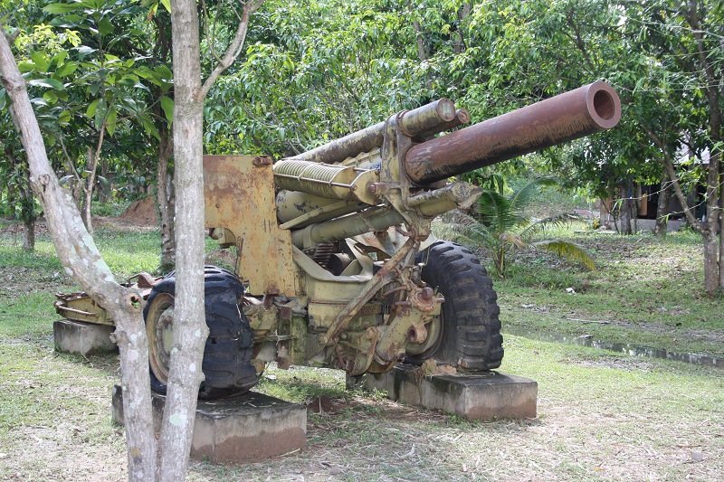 Rode Khmer howitzer